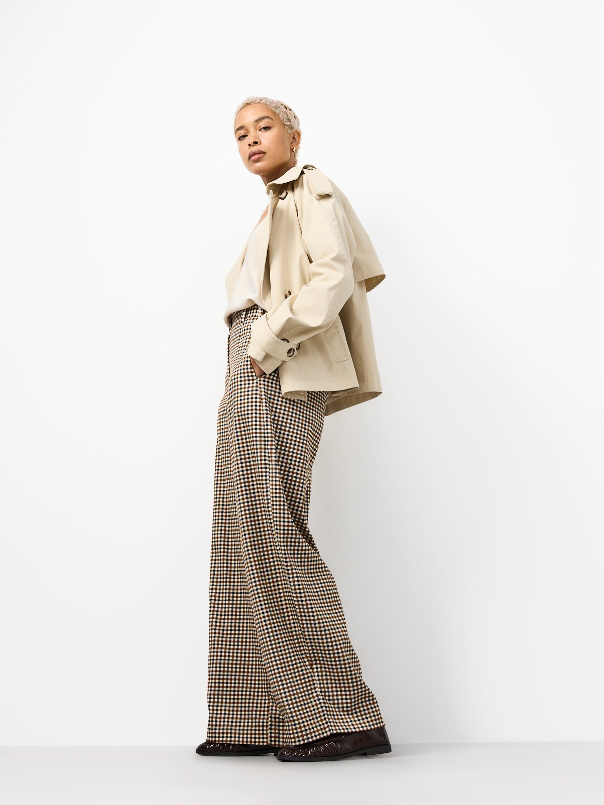 Gingham Barrel Leg Trousers 12S - Image 2 thumbnail